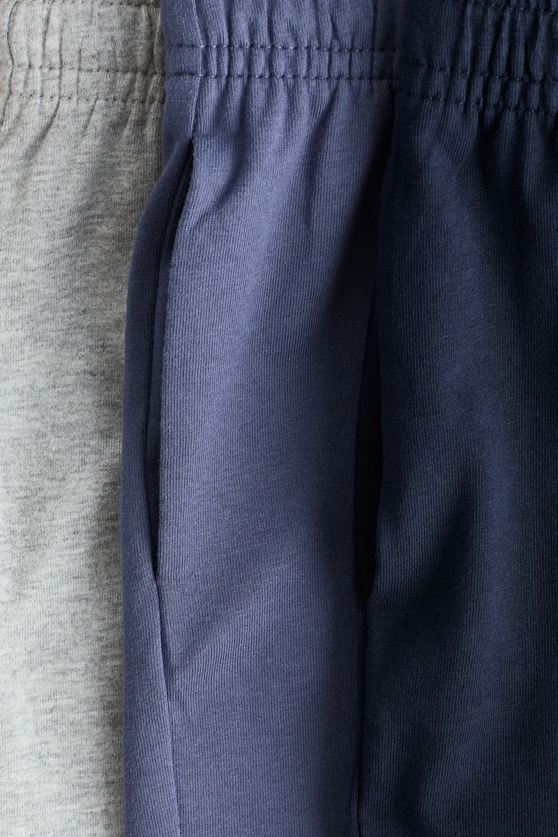 اتش اند ام عبوة من 3 شورتات من قطن الجيرسيه